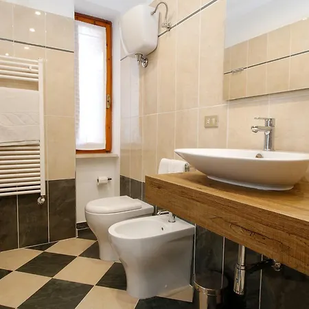 فندق مبيت وإفطار Dimora Morelli 3*