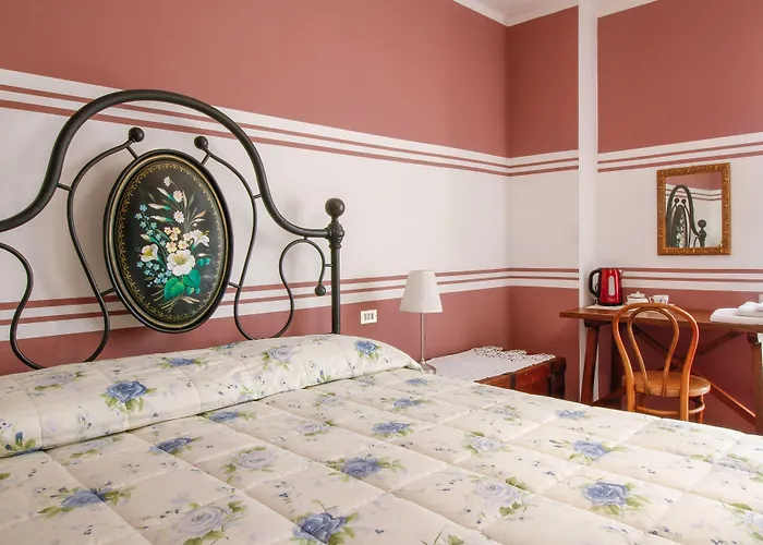 Dimora Morelli Bed & Breakfast 3*