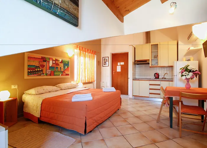 Bed & Breakfast Dimora Morelli 3*
