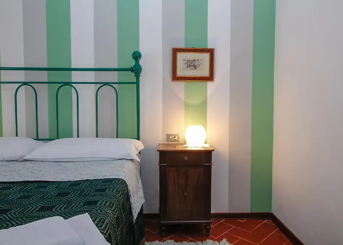 Dimora Morelli Bed & Breakfast 3*